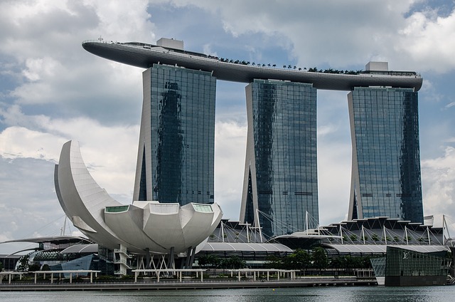 singapore hotel story starter picture